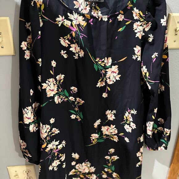 Lulu's Herbaceous Babe Navy Floral Print Shift Dress Size Small - Picture 11 of 12